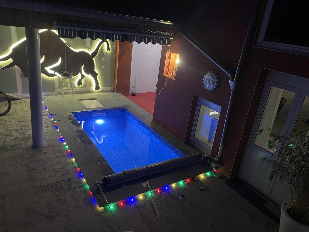 Villa Kiara Hebergements Cusset Exteriör bild
